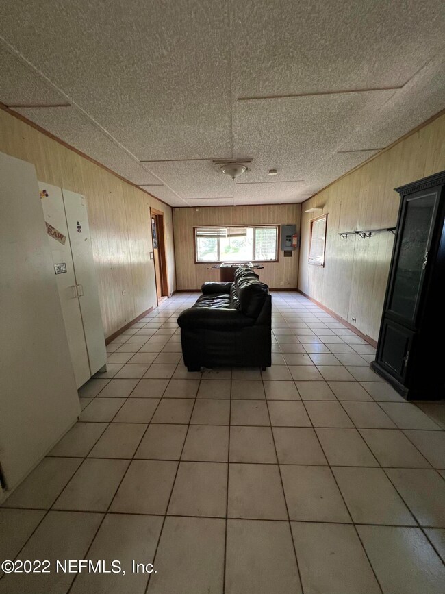 2944 Leonid Rd, Jacksonville, FL 32218 - photo 7