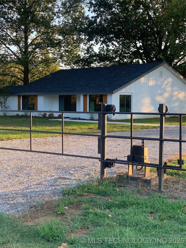 19018 Us Highway 64, Haskell, OK 74436 - photo 2