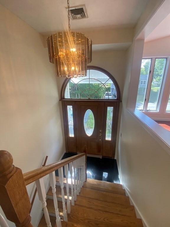 17 Marjorie St, Hudson, MA 01749 - photo 5