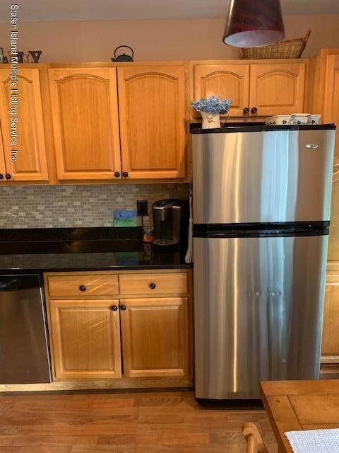 ARMSTRONG KITCHEN 2