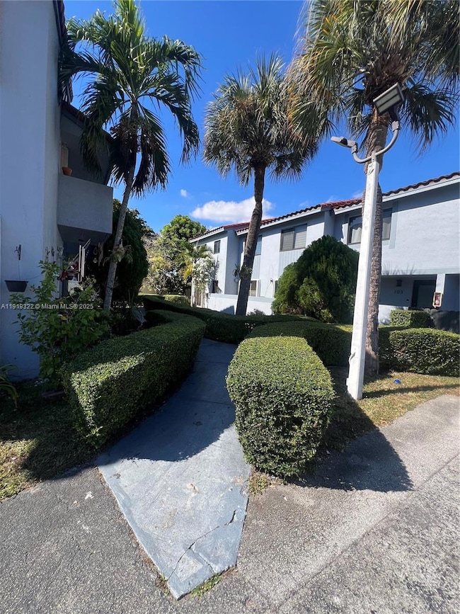 13675 SW 62nd St unit 1023, Miami, FL 33183 - photo 4