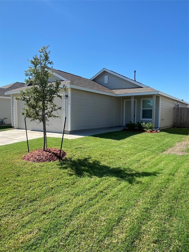 1215 Fairford Rd, Crandall, TX 75114 - photo 2