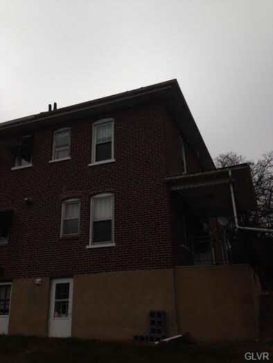 250 N Chestnut St, Bath, PA 18014 - photo 3