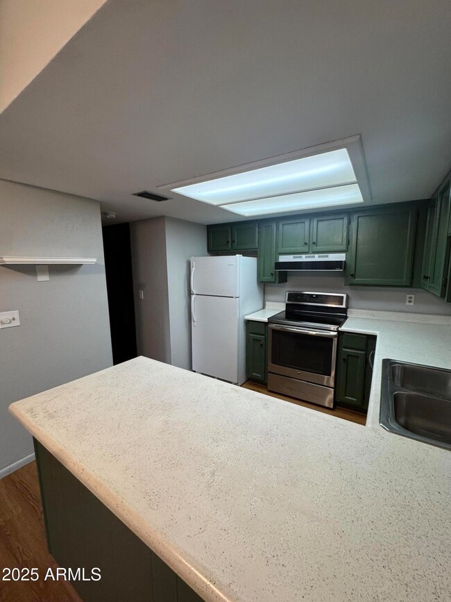 834 E Fountain St unit 4, Mesa, AZ 85203 - photo 6