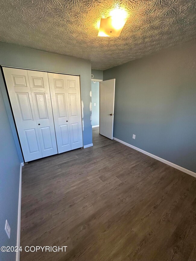 7230 E 21st Ave unit 1, Anchorage, AK 99504 - photo 2
