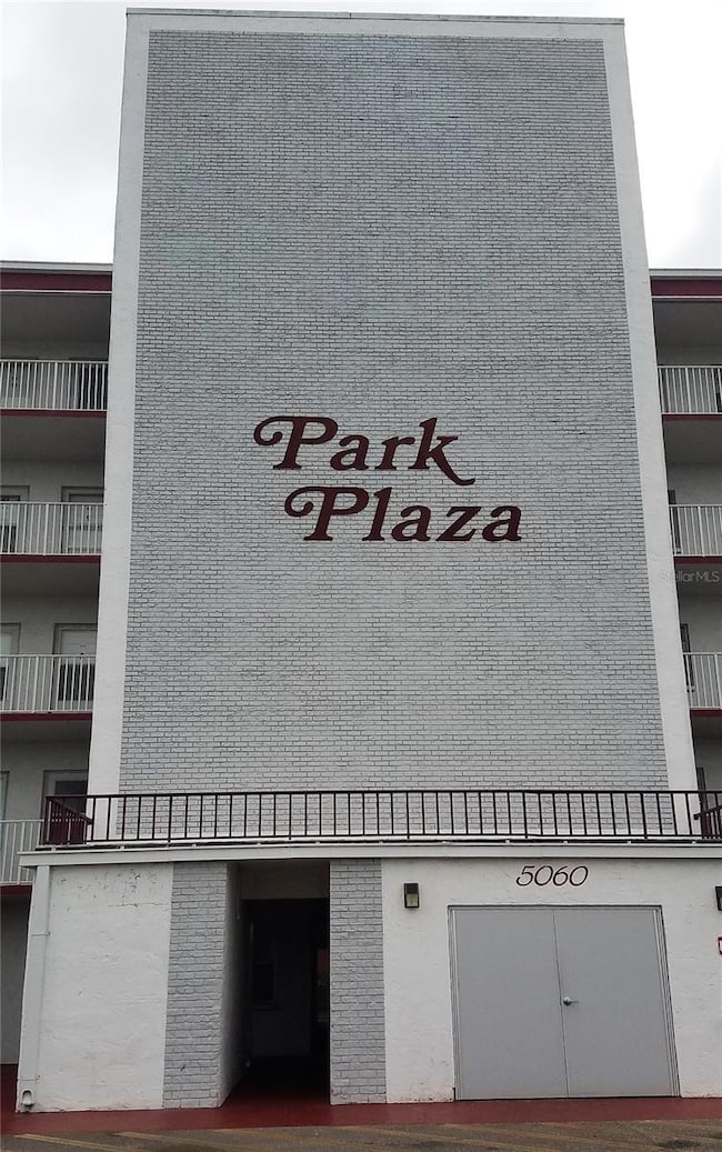 Park Plaza unit 409, Pinellas Park, FL 33781 - photo 3