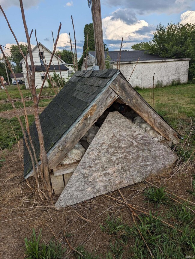 107 S Poplar, Amboy, IN 46911 - photo 5