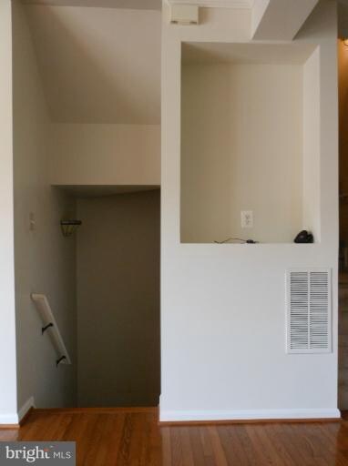 10298 Butternut Cir, Manassas, VA 20110 - photo 4