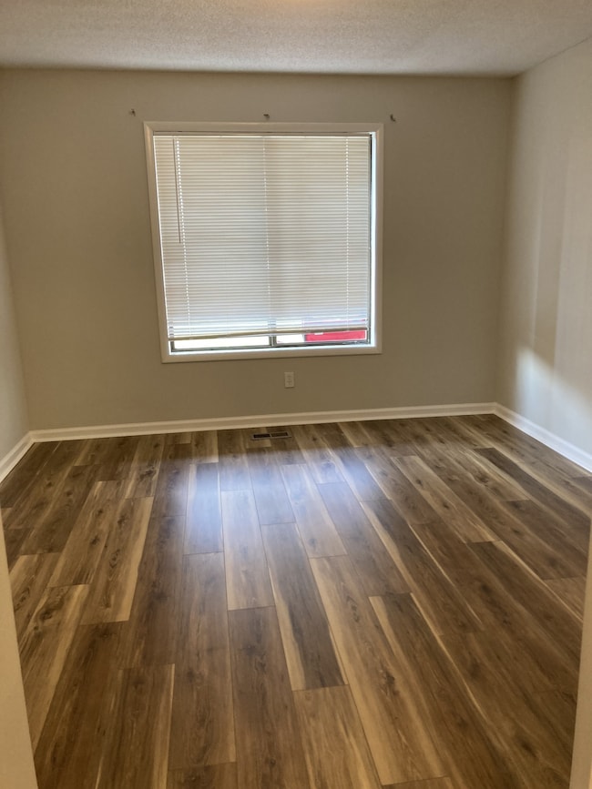 140 Bennett Dr unit 4, Pulaski, TN 38478 - photo 6