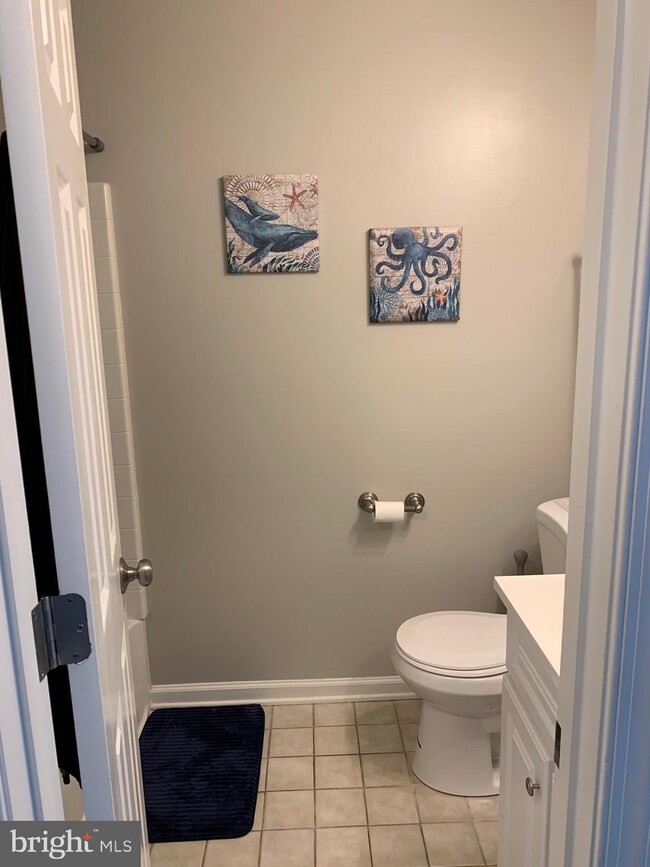 15585 Horseshoe Ln unit 585, Woodbridge, VA 22191 - photo 5