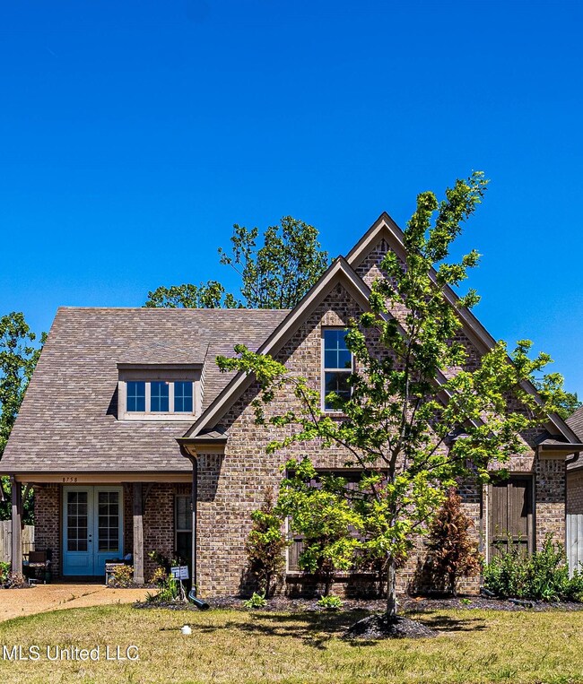 8758 Wood Thrush Dr, Olive Branch, MS 38654 - photo 2