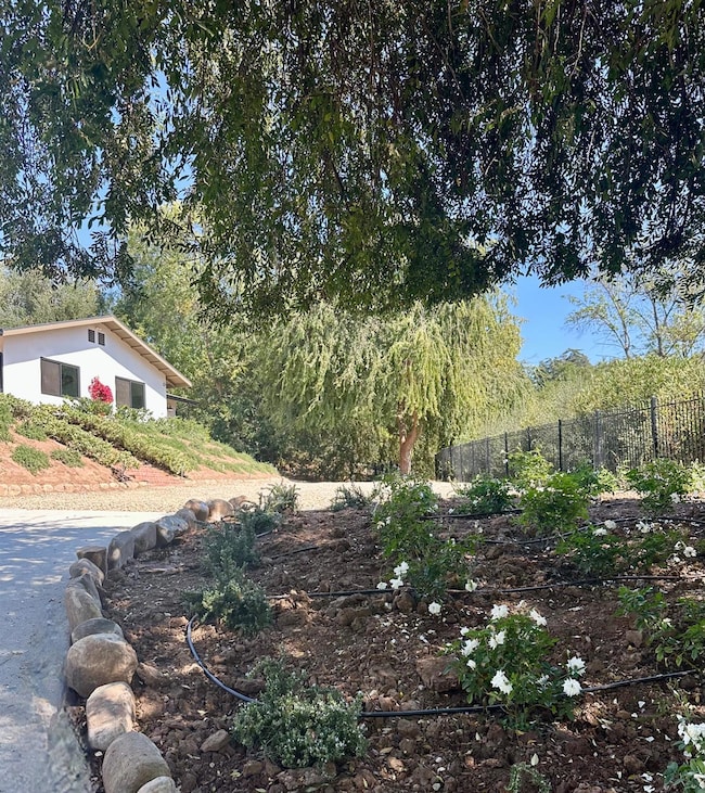 1131 Rancho Dr, Ojai, CA 93023 - photo 3