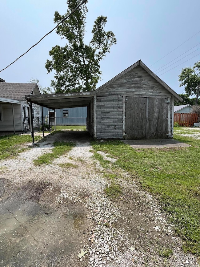 garage