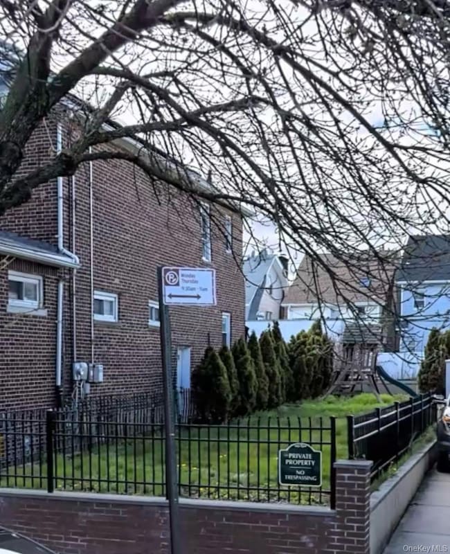 1831 Paulding Ave, Bronx, NY 10462 - photo 2