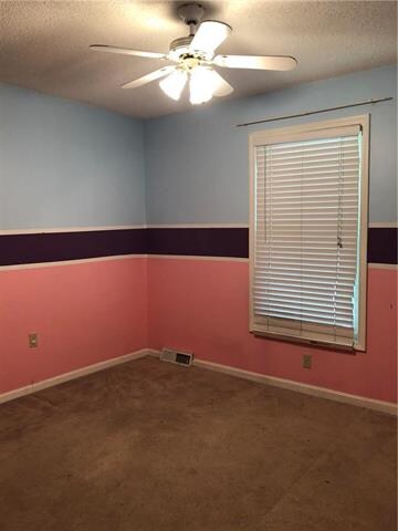 10207 W 49th Place, Shawnee, KS 66203 - photo 7