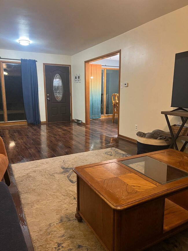 8860 E 1050th Ave, Robinson, IL 62454 - photo 5