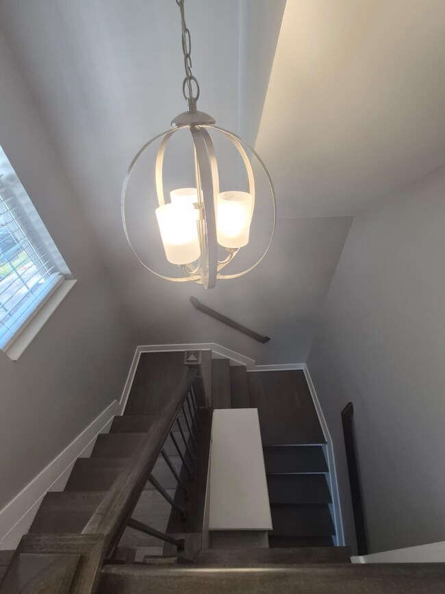 344 Eastview Ct unit 1102, Ludlow, KY 41016 - photo 3