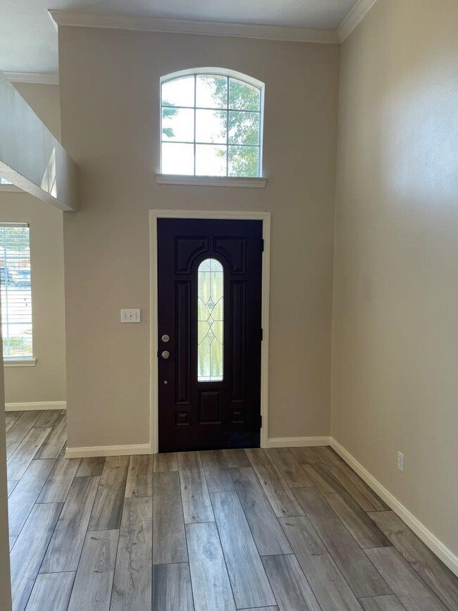 2628 Cliffdale St, Houston, TX 77091 - photo 3