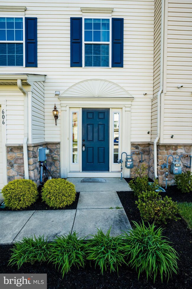606 Matisse Way, Williamstown, NJ 08094 - photo 2