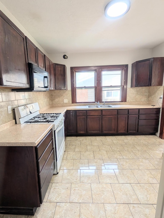 714 Main St, Emmons, MN 56029 - photo 7