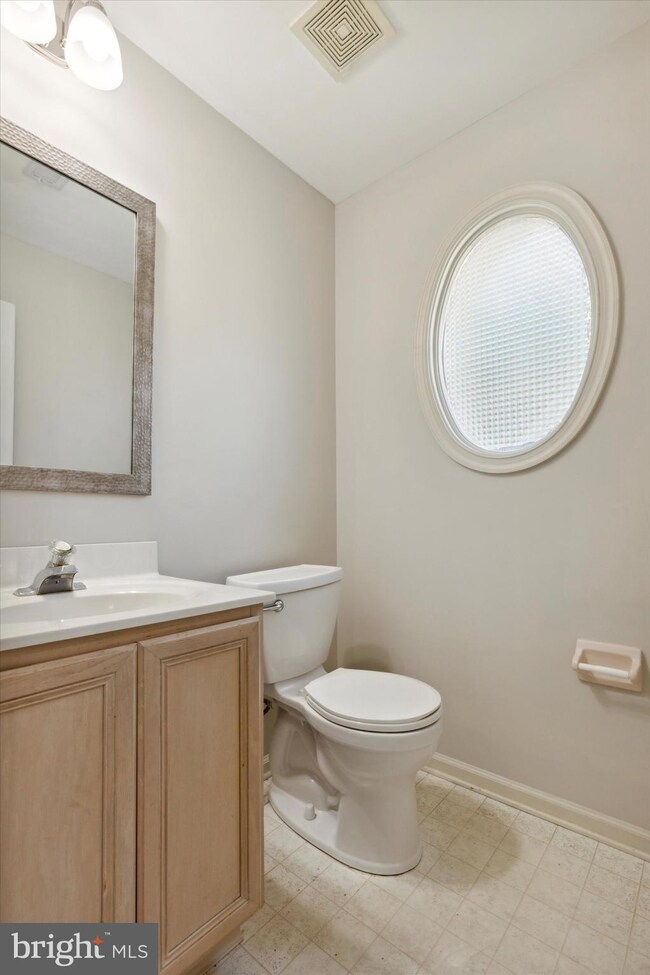 3203 Carriage Ct, North Wales, PA 19454 - photo 6