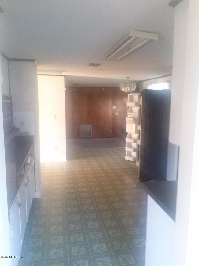 1846 Starwan Rd E, Jacksonville, FL 32211 - photo 5