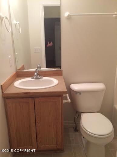 5635 E 43rd Ave unit A, Anchorage, AK 99504 - photo 2