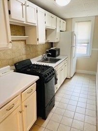 75 Webster St unit 2, Haverhill, MA 01830 - photo 5