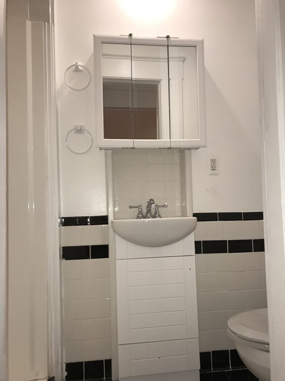 37 Union St unit 5, Boston, MA 02108 - photo 7