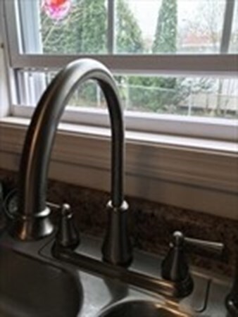 563 Woodman St, Fall River, MA 02724 - photo 4