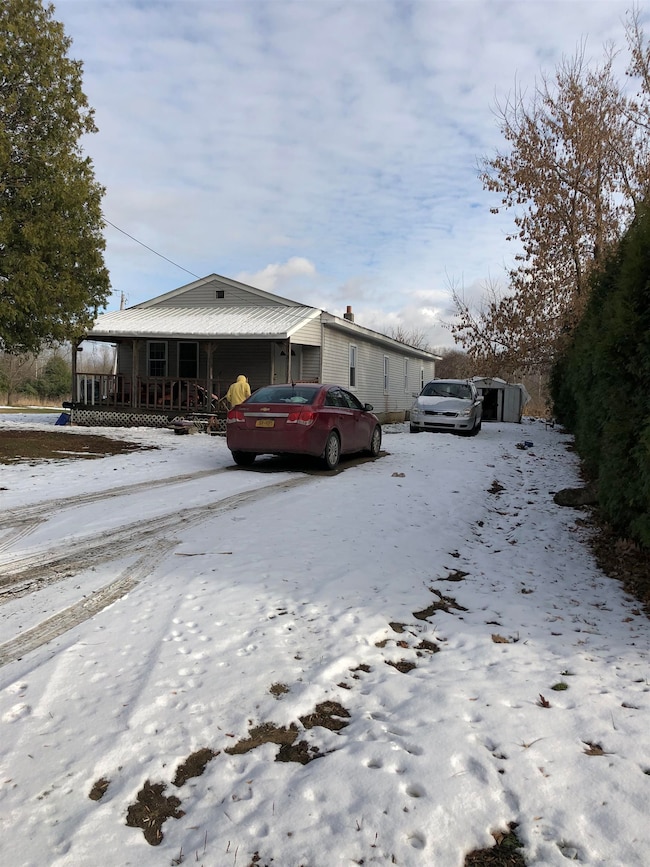 31 Meadow St, Massena, NY 13662 - photo 3