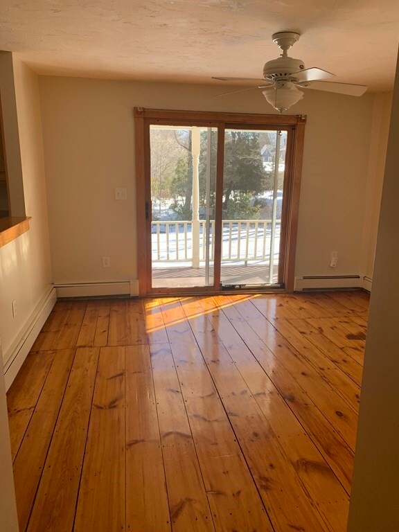 18 Norfolk Ave unit 1, Medway, MA 02053 - photo 5