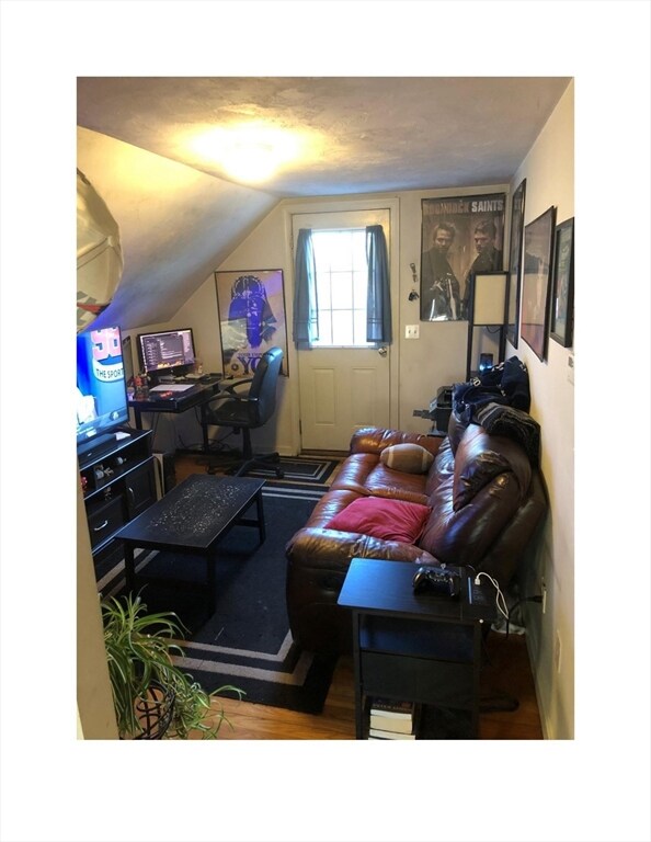 263 Main St unit 2, Rutland, MA 01543 - photo 4