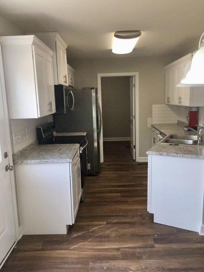 107 Lexington Cove, Shelbyville, TN 37160 - photo 6