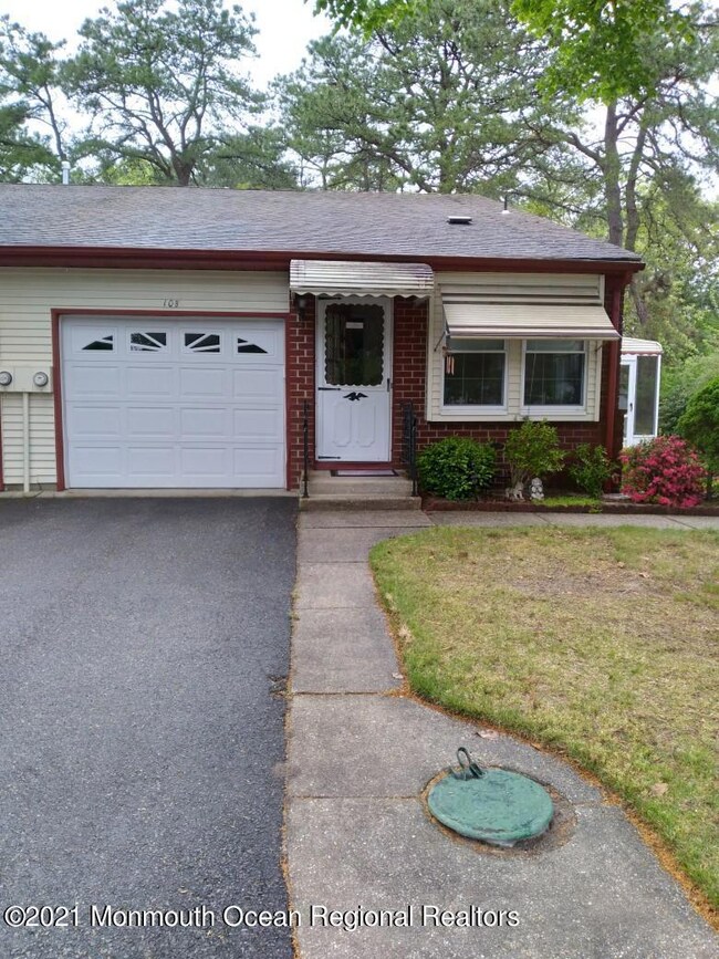 10B Canton Dr unit 51, Whiting, NJ 08759 - photo 4