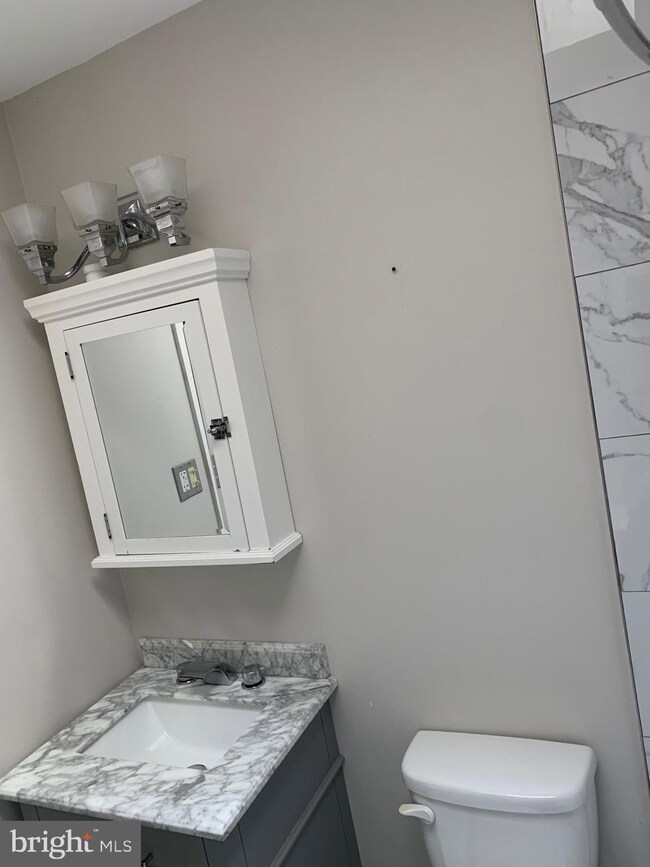 12807 Pine Tree Ln, Fort Washington, MD 20744 - photo 5