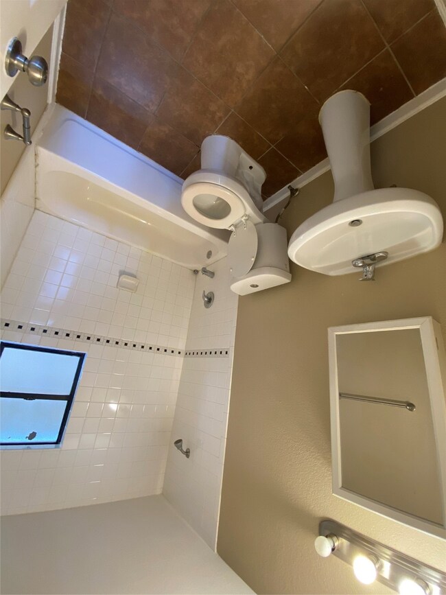 3620 Southmore Blvd unit 4, Houston, TX 77004 - photo 6