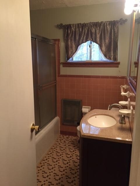 208 E School St, Tunnel Hill, GA 30755 - photo 7