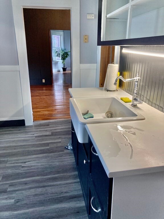 27 Grant St, Chicopee, MA 01013 - photo 6