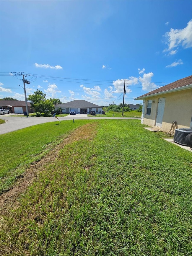 side yard