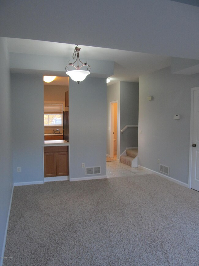 3114 Barney Rd unit A, Kalamazoo, MI 49004 - photo 3