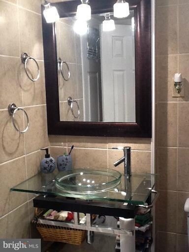 1823 Addison Rd S unit 1823, District Heights, MD 20747 - photo 4