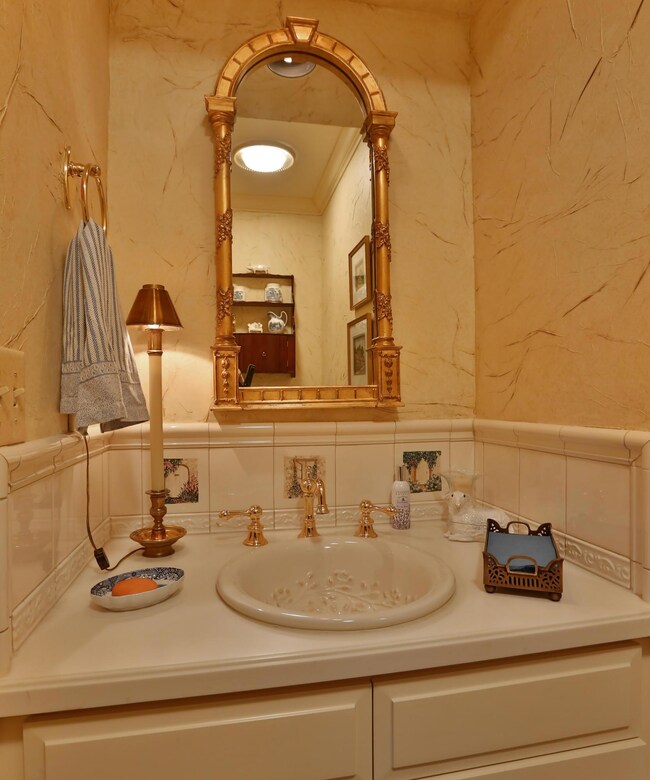 Powder Room