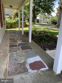 319 S Washington St, Havre de Grace, MD 21078 - photo 2