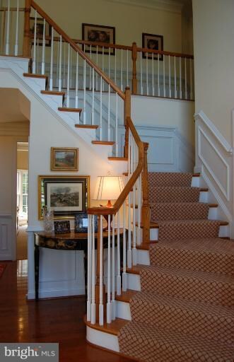 715 Hawkshead Rd, Lutherville Timonium, MD 21093 - photo 4