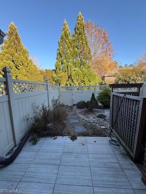 853 Jarman Dr, Jamestown, NC 27282 - photo 7