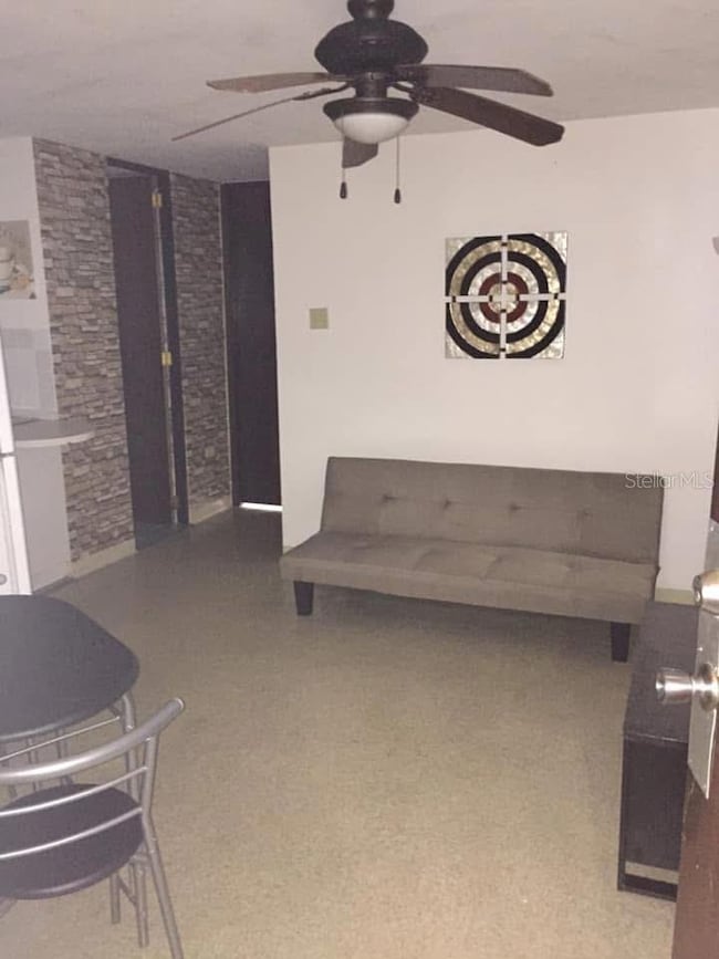 61 Calle Bosque, Mayaguez, PR 00680 - photo 2