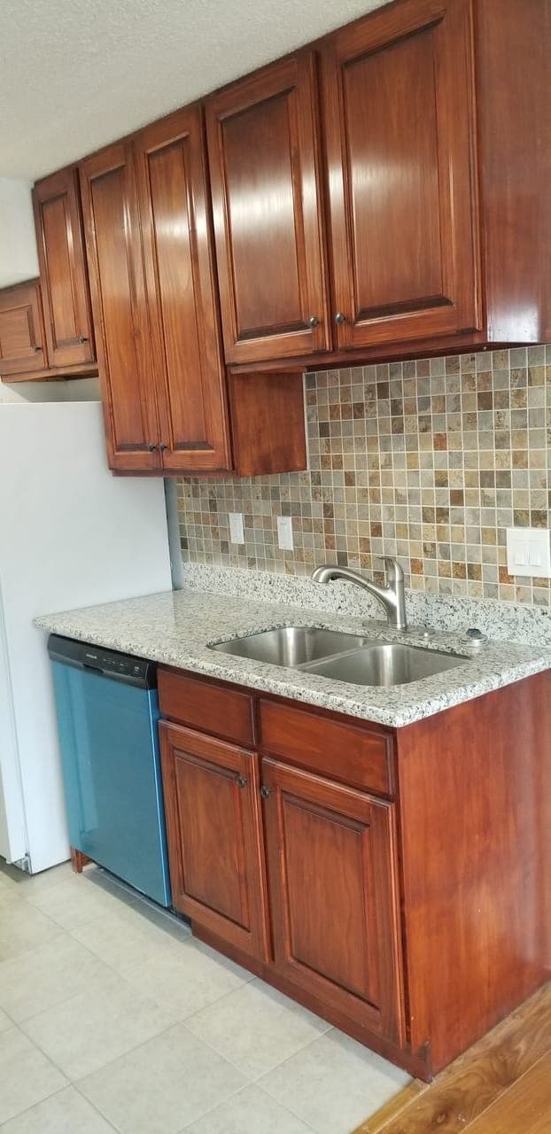 2750 Holly Hall St unit 1508, Houston, TX 77054 - photo 2