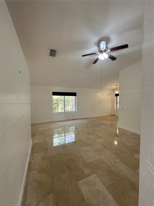 4279 Greenbriar Ln, Weston, FL 33331 - photo 5