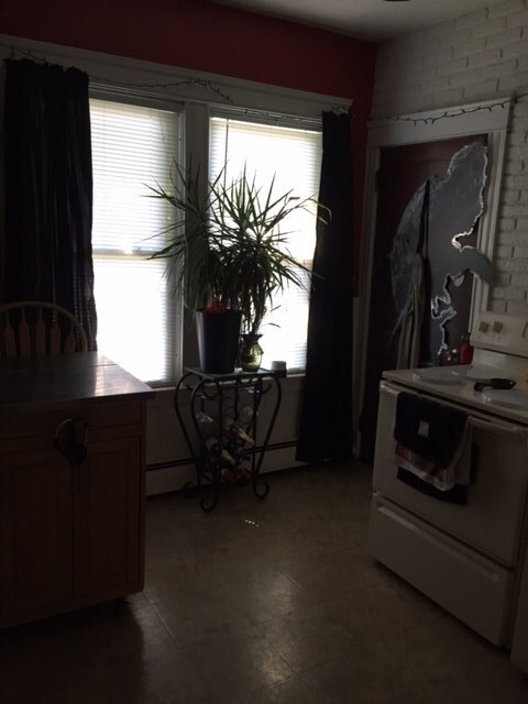 13 Lambert St, Cranston, RI 02910 - photo 5